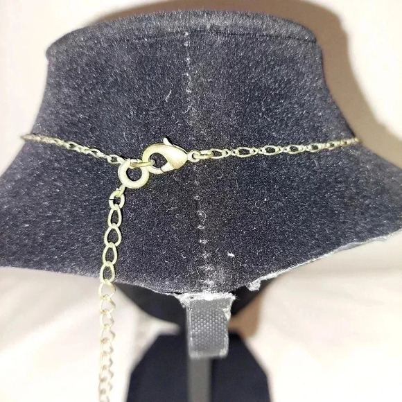 Vintage Victorian Style Rhinestone Necklace - Picture 3 of 4